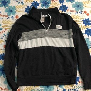 PINK women’s half zip